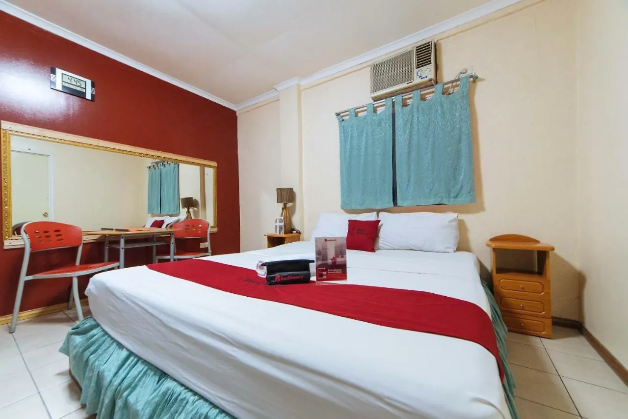 Hotel Reddoorz @ Clarkview 21St Street Angeles City