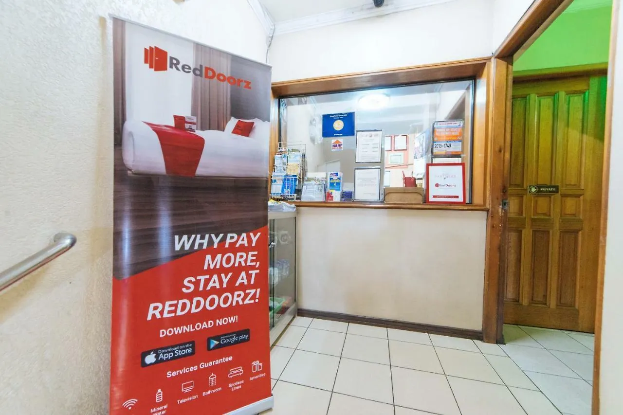 Reddoorz @ Clarkview 21St Street Angeles City Hotel